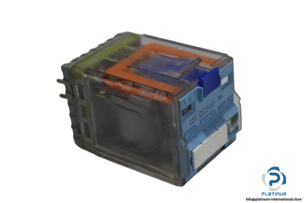 releco-MR-C-345-886-plug-in-power-relay-(used)