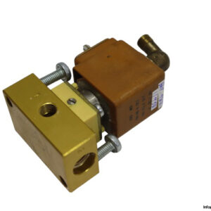 lucifer-E131F25-single-solenoid-valve-with-coil-(used)-1