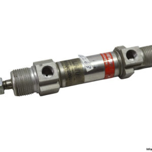 univer-M1000200015M-pneumatic-cylinder-(used)