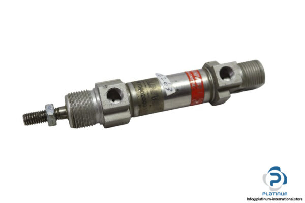 univer-M1000200015M-pneumatic-cylinder-(used)