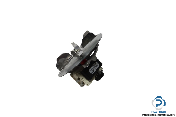 ipc-BLH2A150201-exhaust-blower-fan-used-1