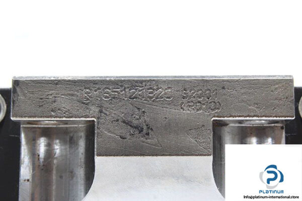 rexroth-r165121320-ball-runner-block-fns-used-2