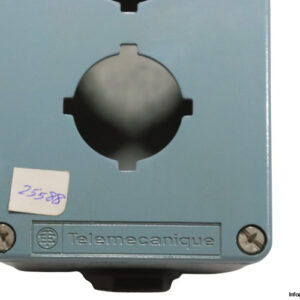 telemecanique-XAP-M3603-empty-control-station-enclosure-(New)-2