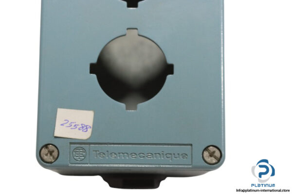 telemecanique-XAP-M3603-empty-control-station-enclosure-(New)-2