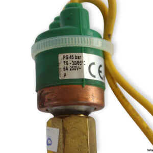 danfoss-061F7756-cartridge-pressure-switch-(Used)-3