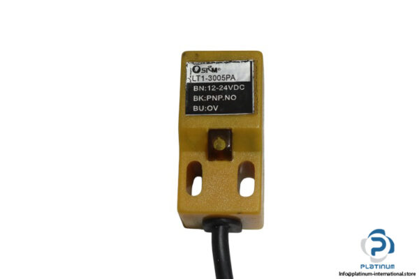 srm-LT1-3005PA-inductive-proximity-sensor(new)-2