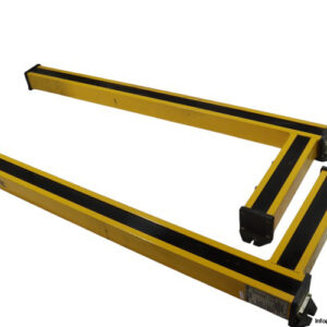smartscan-5903APL1-through-beam-sensor(used)-1