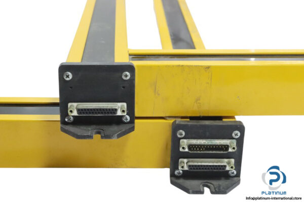 smartscan-5903APL1-through-beam-sensor(used)-2