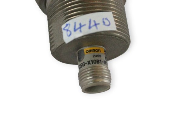 omron-E2EG-X10B1-M1-proximity-sensor(used)-1