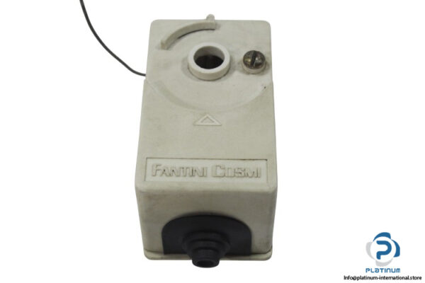 fantini-cosmi-C02C-panel-thermostats-for-remote-mounting(used)-1
