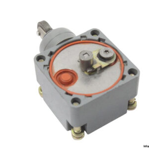 cutler-hammer-E50DS3-limit-switch(used)-1