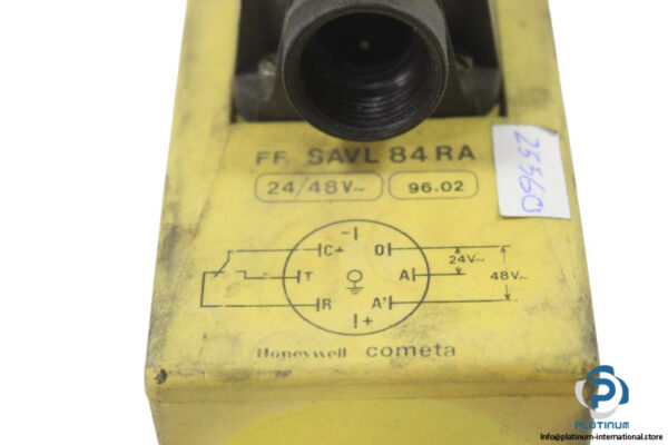 Honeywell-FF.SAVL-84-RA-photoelectric-sensor(used)-2