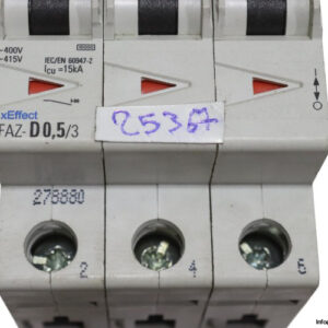 eaton-FAZ-D05-3-circuit-breaker(used)-1