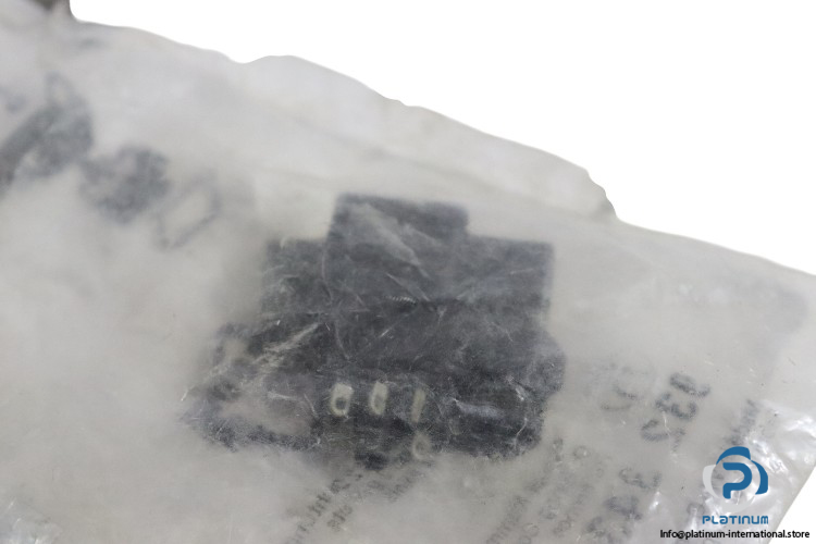 sick-go-60-wf-sk-lead-socket(new)