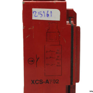 telemecanique-XCS-A702-safety-switch-(used)-2