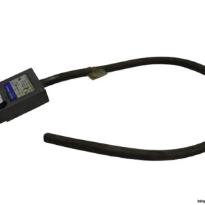 honeywell-924CE31-Y20-miniature-micro-switch-(used)