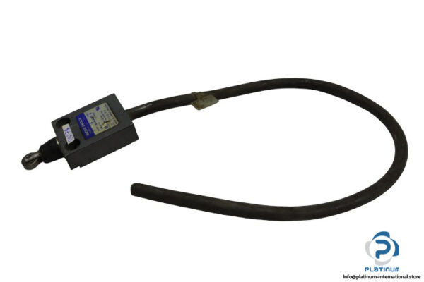 honeywell-924CE31-Y20-miniature-micro-switch-(used)