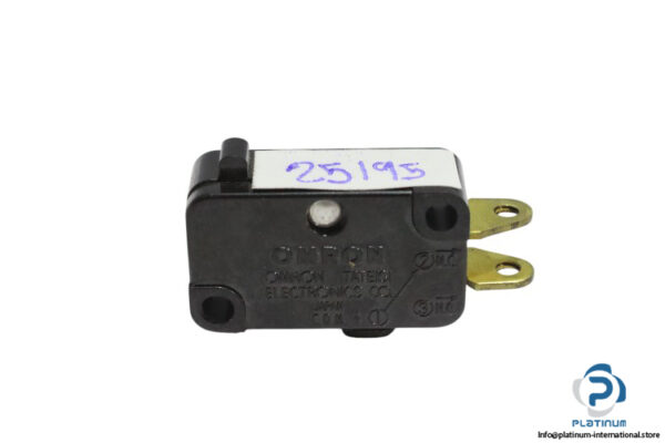 omron-V-15-1I3-miniature-basic-switch-(used)-1