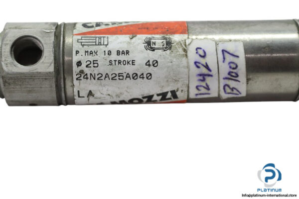 camozzi-24N2A25A040-mini-cylinder-(used)-1