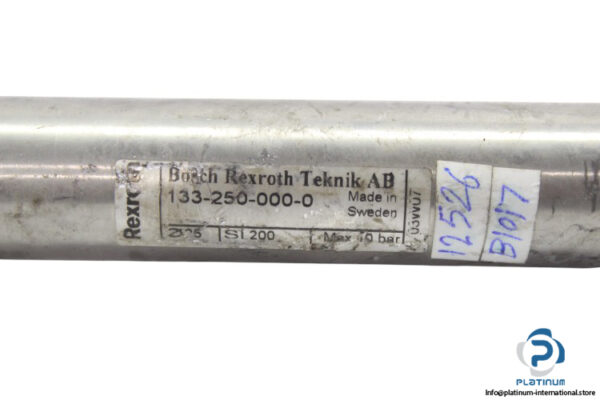 rexroth-133-250-000-0-mini-cylinder-(used)-1