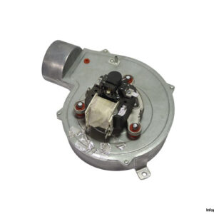 ipc-AVH21502H102-fume-extractor-used