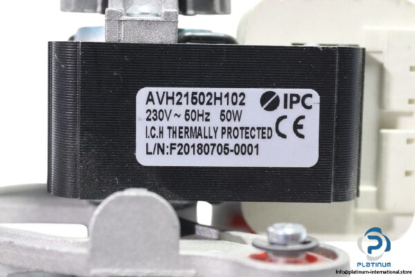 ipc-AVH21502H102-fume-extractor-used-2