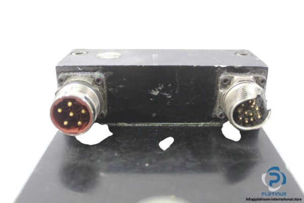 aro-58ABW10E4G4H6-servomotor-with-linear-actuator-used-1