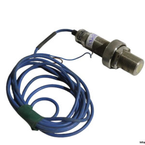 D55AX1200-photoelectric-proximity-sensor-(Used)