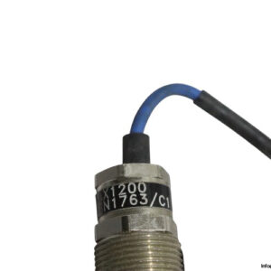 D55AX1200-photoelectric-proximity-sensor-(Used)-3