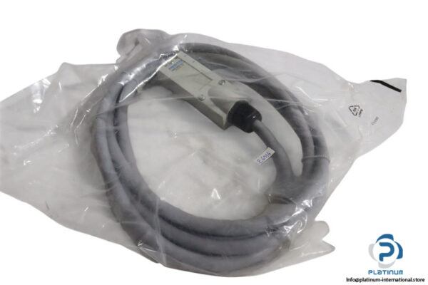 festo-533192-connecting-cable-(New)