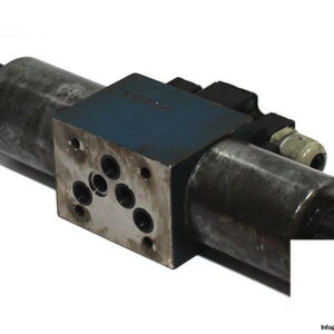rexroth-r900952041-solenoid-operated-directional-valve-1