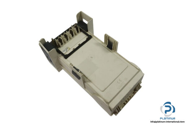 schneider-KSB63SM48-tap-off-unit(new)-1