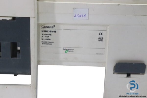 schneider-KSB63SM48-tap-off-unit(new)-3