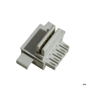 schneider-TRV00217-stacking-connector(new)