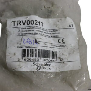 schneider-TRV00217-stacking-connector(new)-2