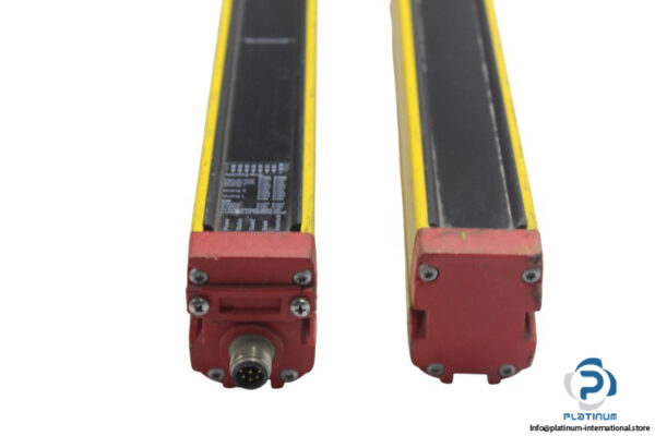 omron-F3S-TGR-CL4A-K3C-800-multi-beam-safety-sensor-(used)-1