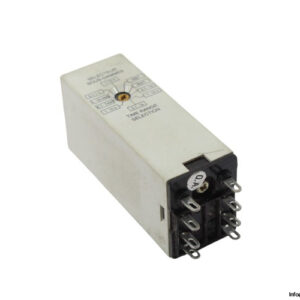 crouzet-RTM-A2-miniature-timer-(new)-3