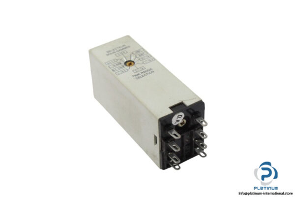 crouzet-RTM-A2-miniature-timer-(new)-3