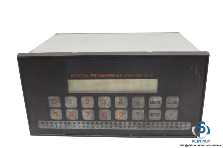 32-C8-C-digital-programmed-switch-(used)-1