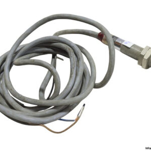 sentec-IGM-002-GSP-inductive-proximity-sensor-(used)