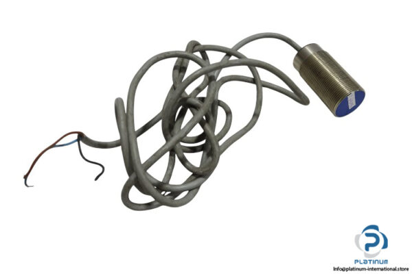 contrinex-DW-AD-503-M30-inductive-sensor-(used)