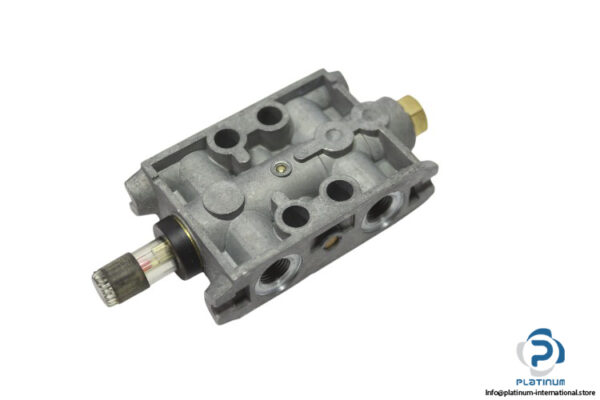 hoerbiger-L-11-pneumatic-oil-pump-(new)-1