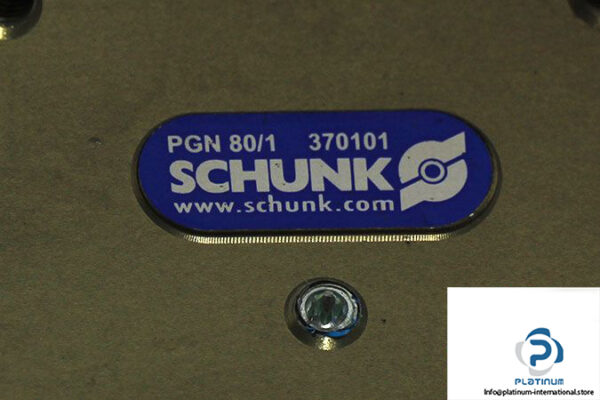schunk-pgn-80_1-universal-gripper-2