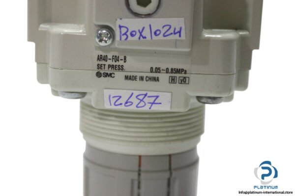 smc-AR40-F04-B-pneumatic-pressure-regulator-(new)-1