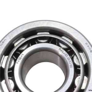 nsk-NU-2305-cylindrical-roller-bearing-used-1