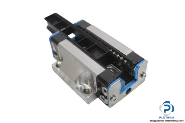 rexroth-R165922119-ball-runner-block-new