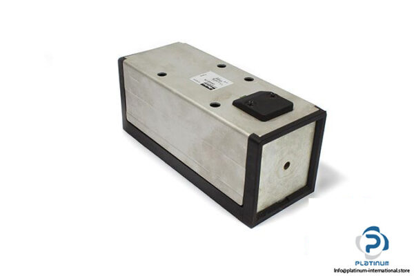 Parker-DX3-421-70-air-pilot-valve