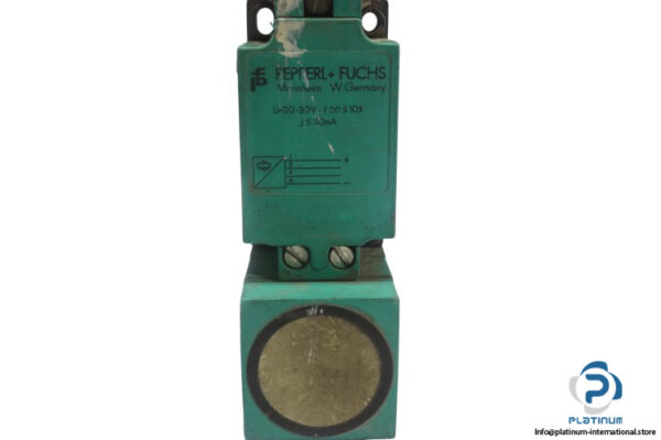 pepperl-fuchs-UJ3000-U1-H12-ultrasonic-sensor-(Used)-3