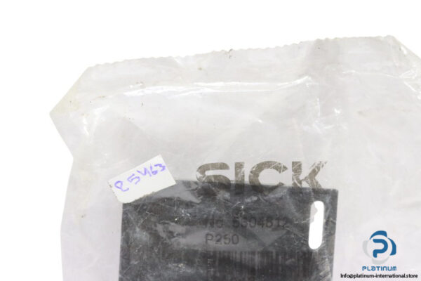 sick-5304812-reflector(new)-1