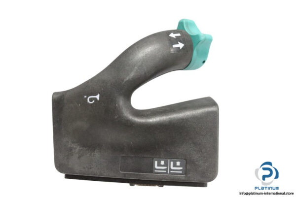 ESE-GRIFF-E9_EP_209-LS-pilot-control-unit-(used)-1